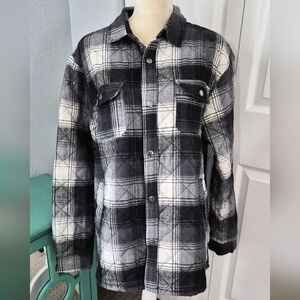 Distortion Black White Plaid Quilted Jacket Shacket Snap Front Size L